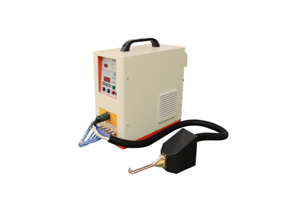 中频感应加热导磁体的作用是什么？