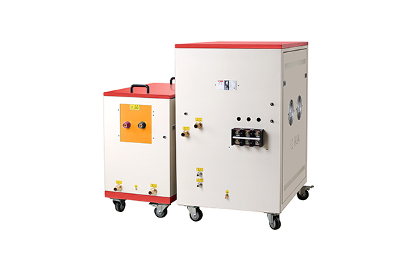 两个凸轮靠得很近时，应如何设计中频感应加热器